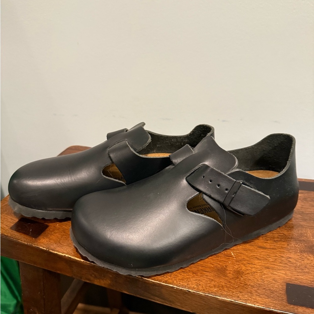 Birkenstock Boston Black Leather Clogs, size 39